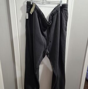 No Boundaries Sweat Pants